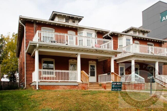 Foto del edificio - 530 Park Ave