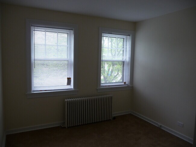 Foto del edificio - 1407 Lake Ave