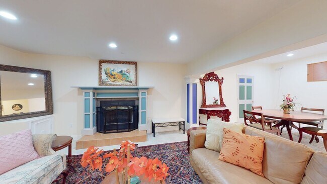 Foto del edificio - 9710 Middleton Ridge Rd