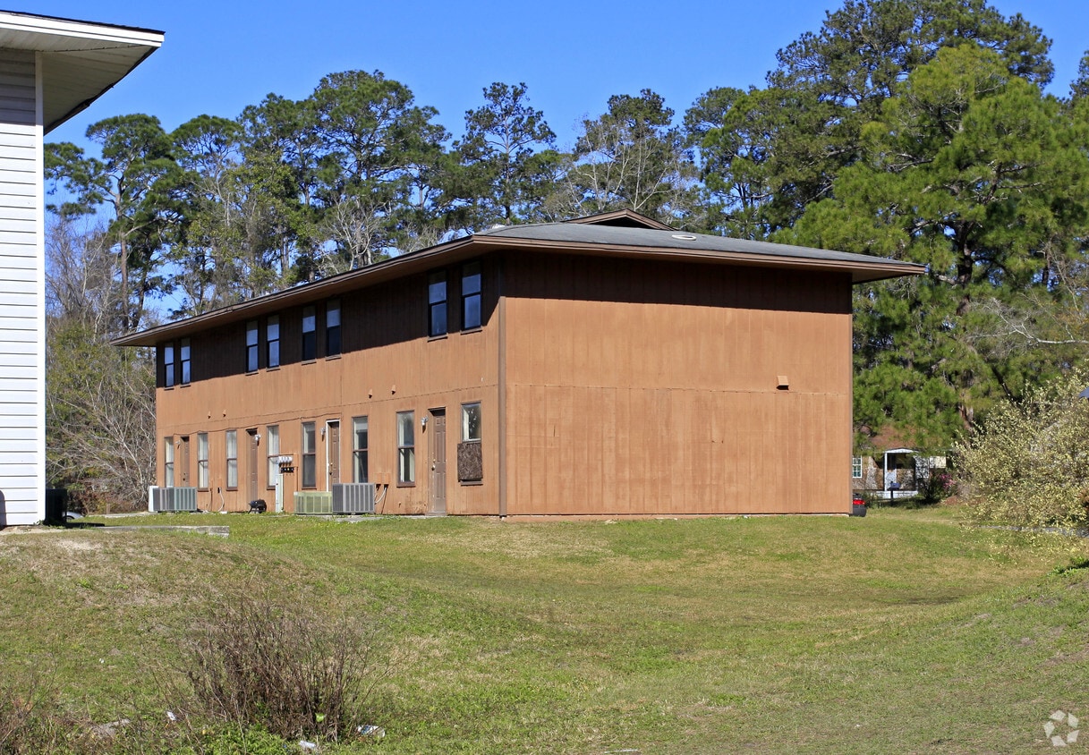 1199 Jo Ree, Valdosta, GA 31601 Apartments in Valdosta, GA