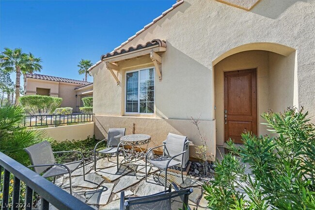 Foto del edificio - 7 Avenza Dr