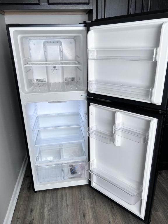 Foto del edificio - 947 W McKay Rd