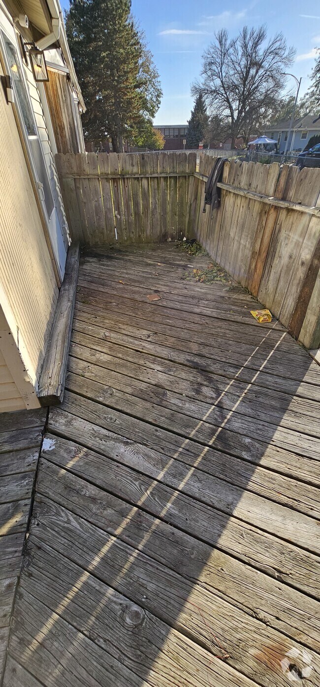 Crown Point Apartments under 2,000 Omaha, NE 2 Rentals