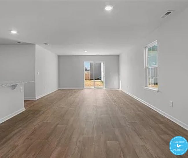 Building Photo - 2140 Monk Dr