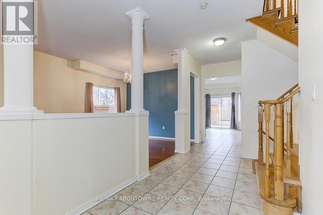 Building Photo - 2479 Nichols Dr