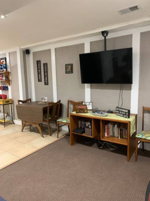 Foto del edificio - 14512 S Summertree Ln
