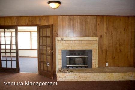 Building Photo - 6060 Evans Dr
