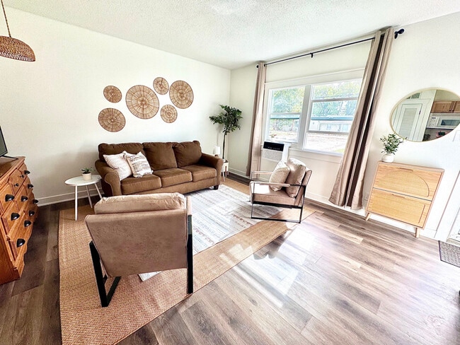 Foto del edificio - 1217 McKinley Ave