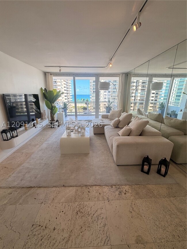Building Photo - 5700 Collins Ave