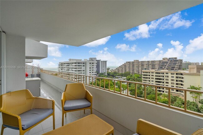 Foto del edificio - 155 Ocean Ln Dr