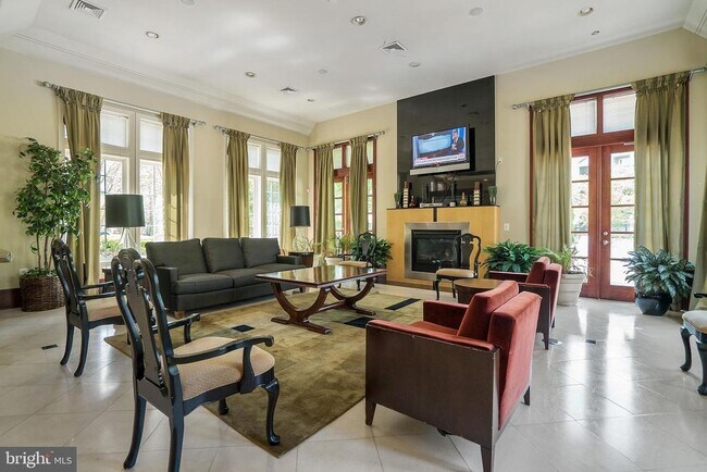 Foto del edificio - 13331 Connor Dr