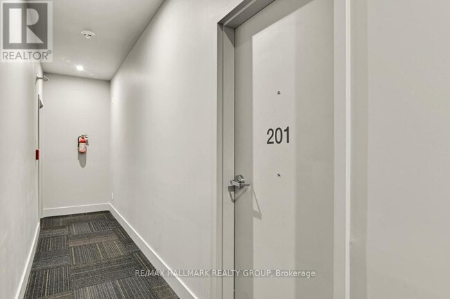 Photo du bâtiment - 260 Armstrong St