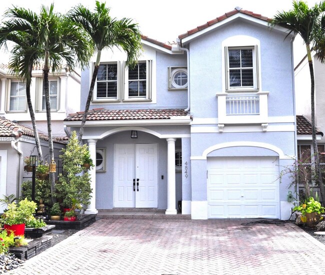 Camden Doral Apartments for Rent with Utilities Included Doral, FL