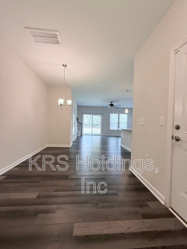 Building Photo - 1018 Sycaten St