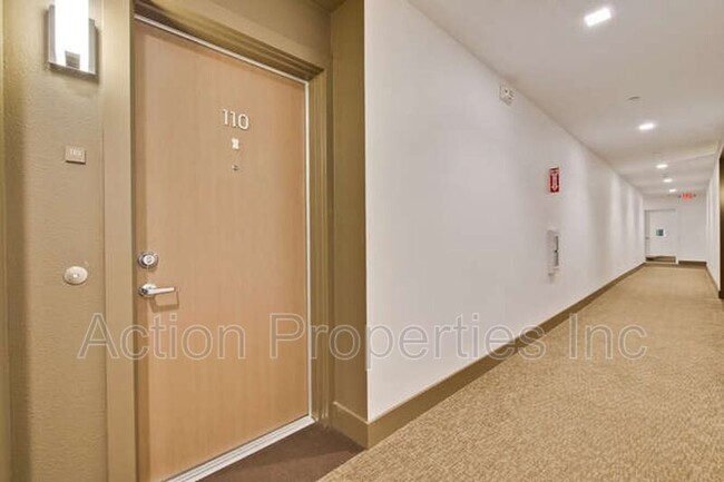 Foto del edificio - 1101 W El Camino Real