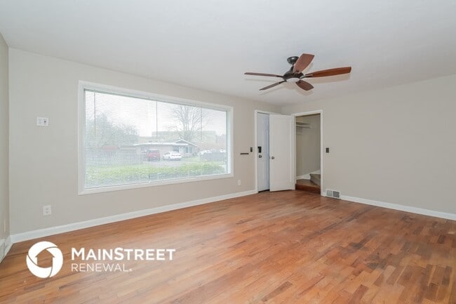 Foto del edificio - 724 5 St SE