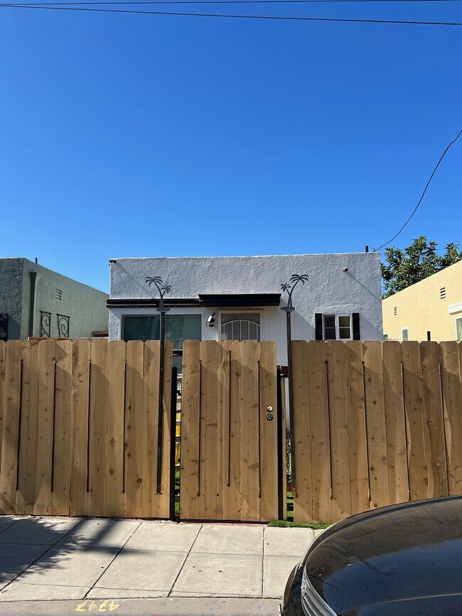 Building Photo - 4739 Polk Ave