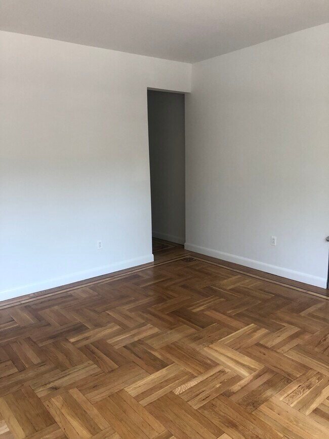 Building Photo - 4536 43rd St