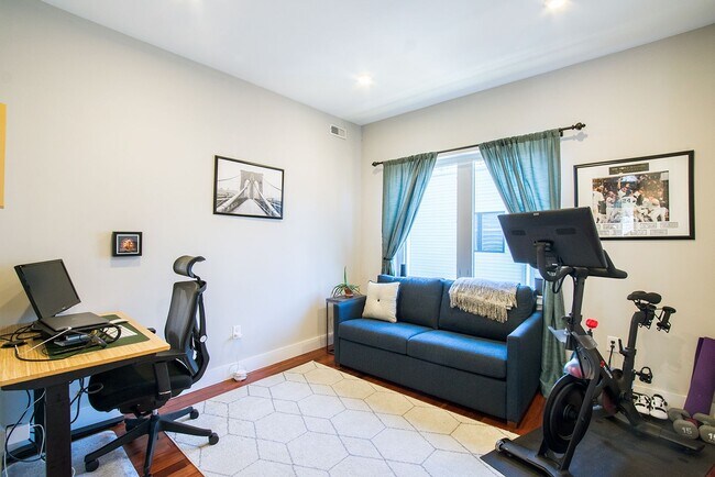 Foto del edificio - Two Bed Fishtown Townhouse