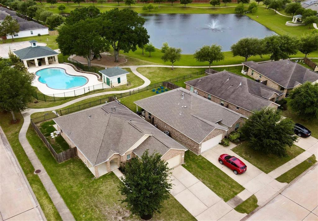 Primary Photo - 18103 Cypress Mist Ct