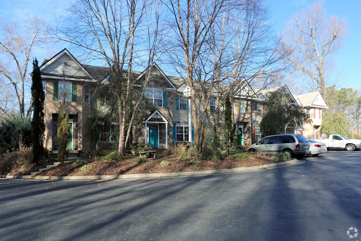 Building Photo - 101-103 Dupree Rd
