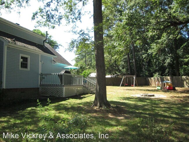 Foto del edificio - 3 br, 2 bath House - 272 Hillbrook Drive