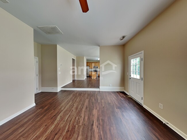 Building Photo - 5711 Falkirk Ln