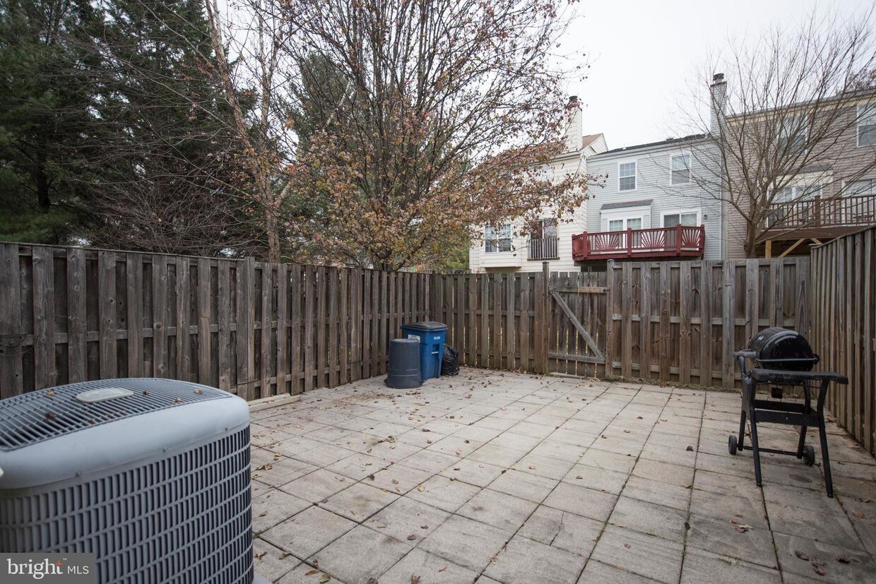 10531 Prairie Landing Terrace, North Potomac, MD 20878 Townhouse for