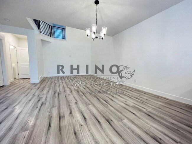 Foto del edificio - 13941 Little Rdg Ln