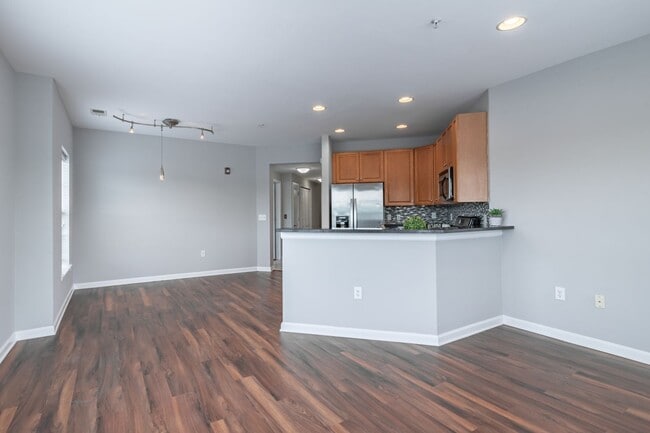 Building Photo - Cranford Crossing Apartment Homes
