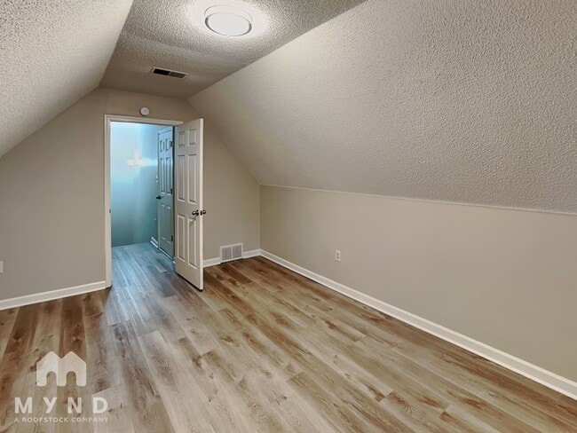 Building Photo - 1004 Cider House Ln