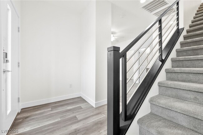 Foto del edificio - 11480 Roaring Peak Dr