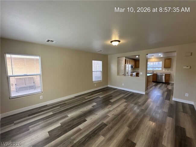 Foto del edificio - 5023 Volcanic Rock Ln