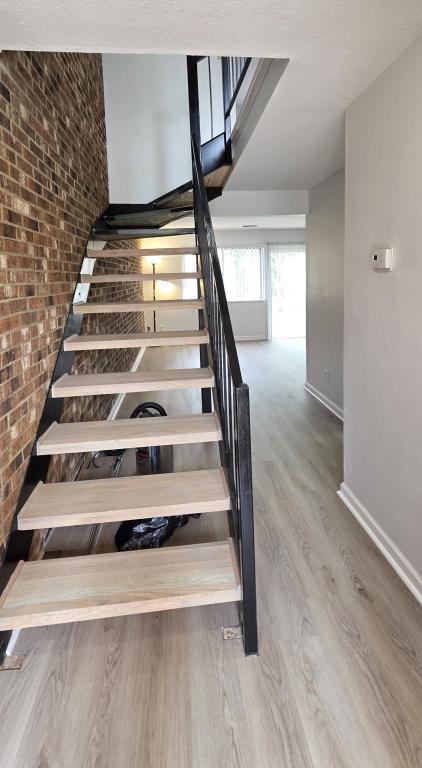 Photo - 220 Elizabeth St Townhome