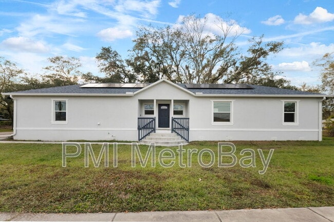 Building Photo - 902 W Alsobrook St