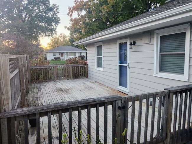 Building Photo - 4001 36th Pl