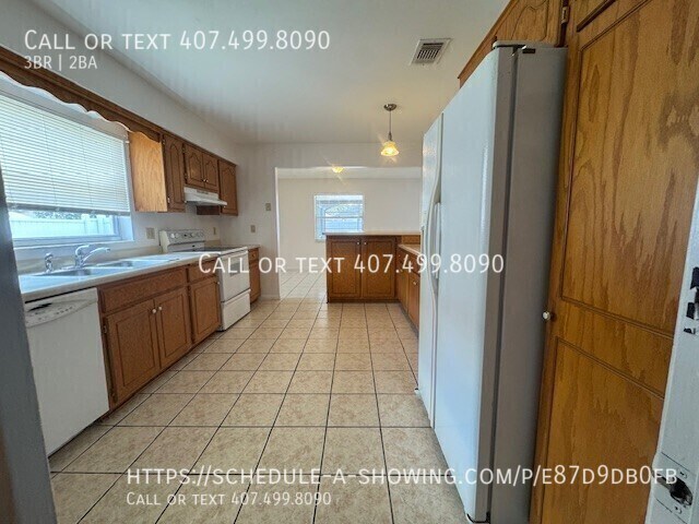 Foto del edificio - 3146 Dwarf Pine Ave