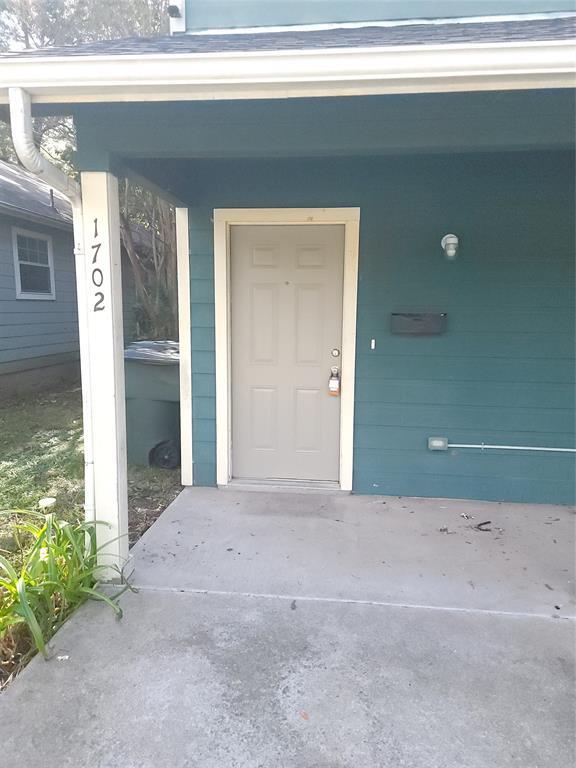 1702 E Mulberry St, Sherman, TX 75090 Townhome Rentals in Sherman TX