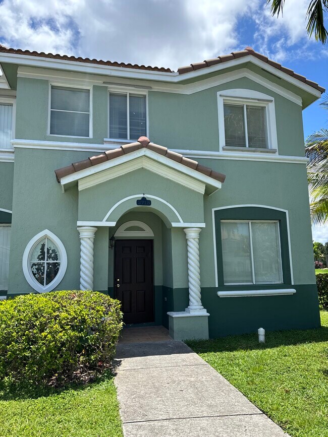 Foto del edificio - 2528 SE 14th Ave