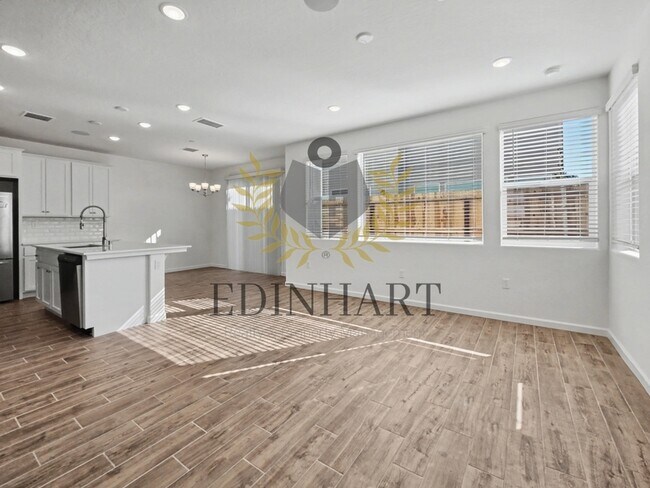 Foto del edificio - 1454 Farmhouse Ln