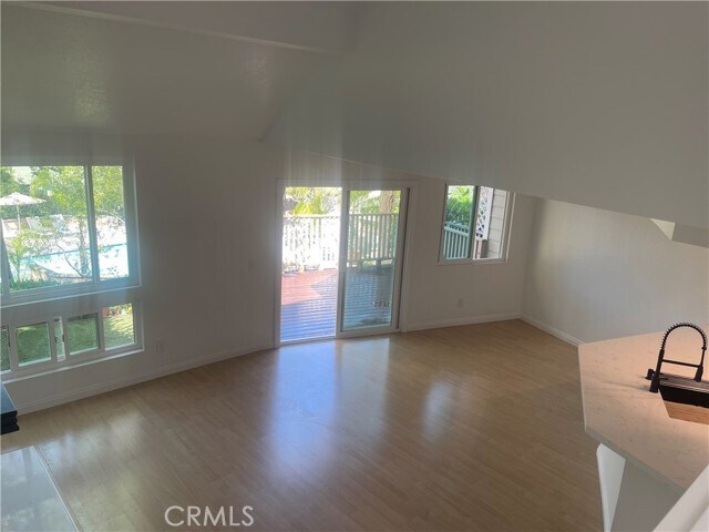 Foto del edificio - 608 San Nicholas Ct