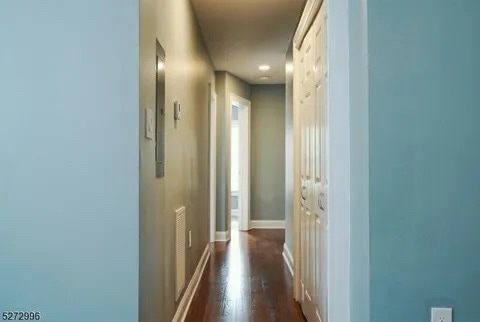 Foto del edificio - 225 Somerset St