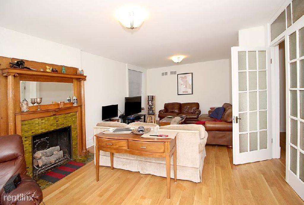 Foto principal - 717 W Roscoe St