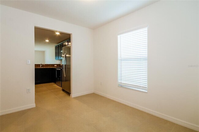 Foto del edificio - 8615 Silverbell Loop