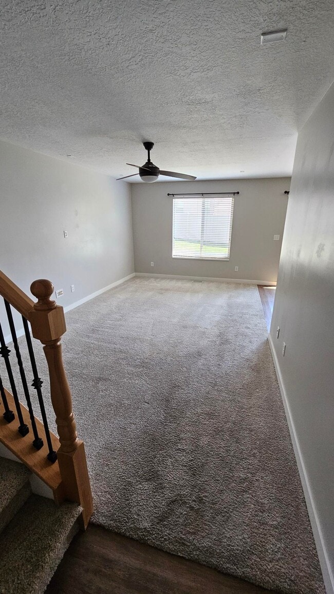Building Photo - 1606 N 450 E