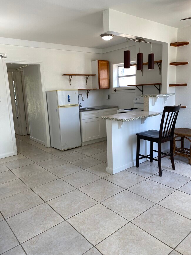 Foto del edificio - 926 N 16th Ave