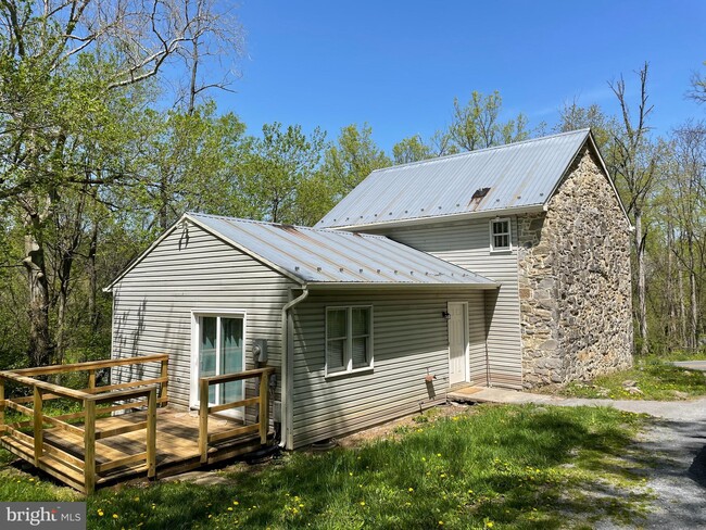 Building Photo - 2868 Hammonds Mill Rd
