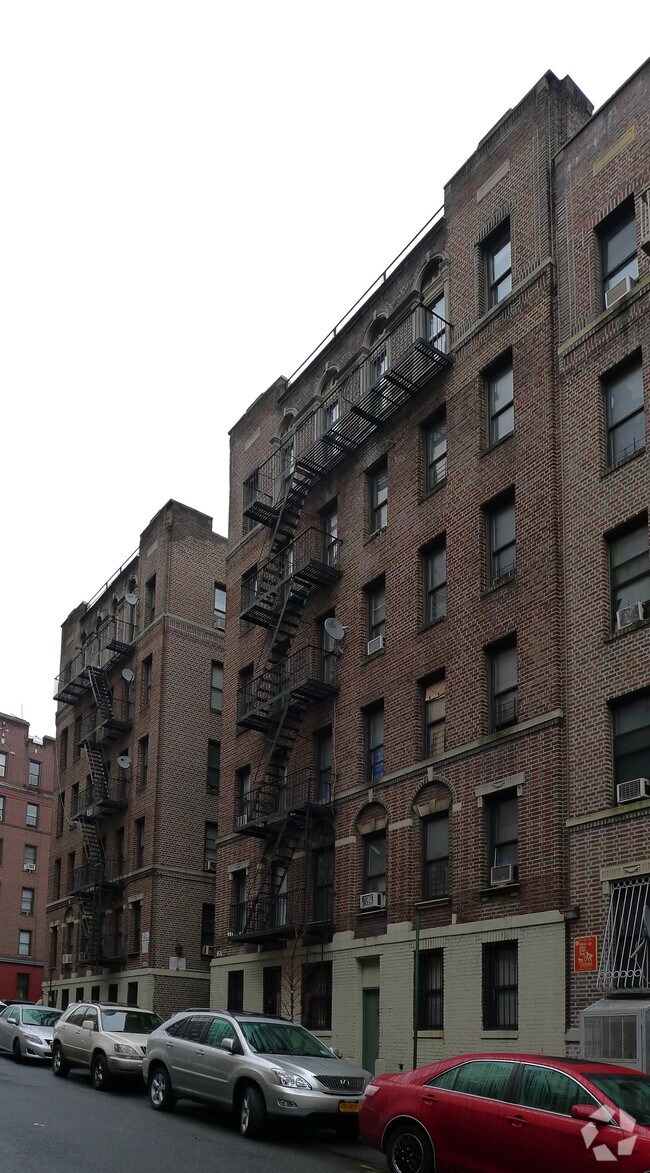 2076 Creston Ave, Bronx, NY 10453 Apartments - Bronx, NY | Apartments.com