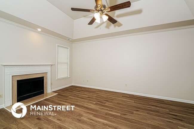 Building Photo - 2208 Spaulding Pl