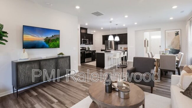 Building Photo - 1060 Maple Br Cir
